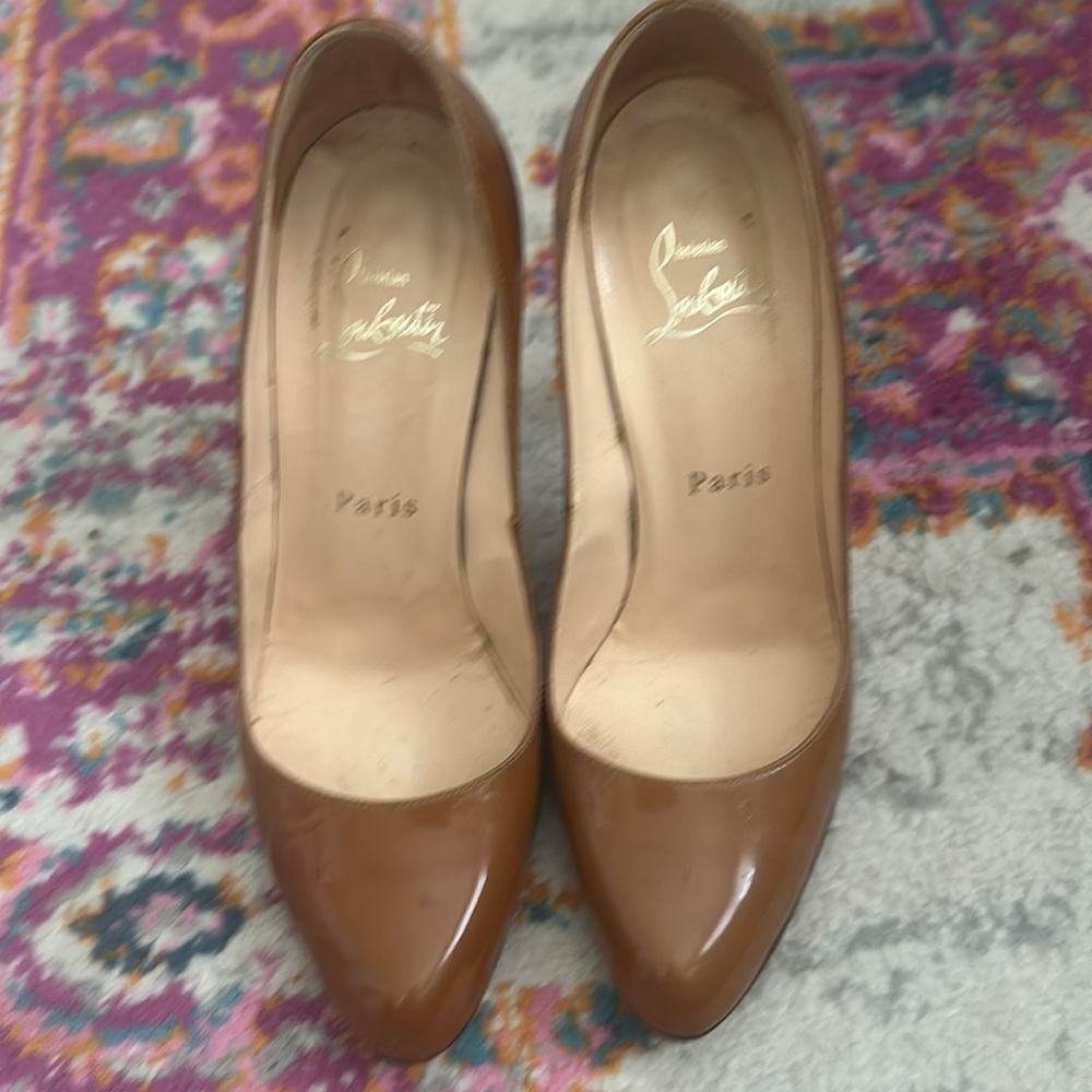 Christian Louboutin almond toe pumps size 37